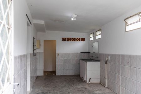 Casa para alugar com 80m², 3 quartos e 1 vaga Casa para alugar com 80m², 3 quartos e 1 vagaÁrea de Serviço
