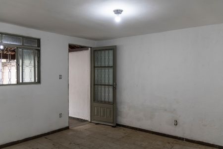 Sala de casa para alugar com 3 quartos, 80m² em Nova Gameleira, Belo Horizonte