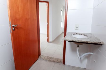 Apartamento à venda com 70m², 2 quartos e 2 vagas Apartamento à venda com 70m², 2 quartos e 2 vagasBanheiro Social