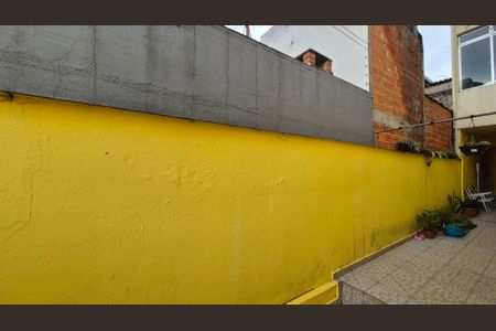 Casa à venda com 259m², 4 quartos e 4 vagas Casa à venda com 259m², 4 quartos e 4 vagasVista