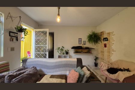 Casa à venda com 259m², 4 quartos e 4 vagasSala - Casa 2