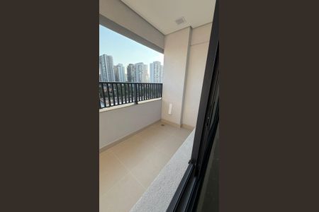 Varanda de kitnet/studio à venda com 1 quarto, 29m² em Indianópolis, São Paulo