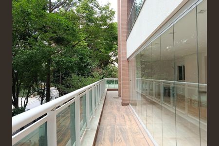 Varanda de apartamento para alugar com 3 quartos, 170m² em Paraíso, São Paulo