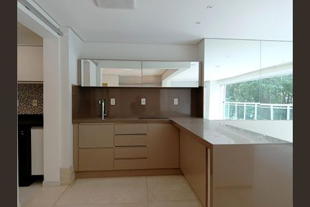 Apartamento para alugar com 170m², 3 quartos e 3 vagasSala