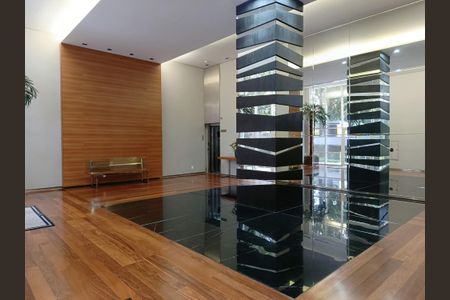 Apartamento para alugar com 170m², 3 quartos e 3 vagas Apartamento para alugar com 170m², 3 quartos e 3 vagasHall de entrada