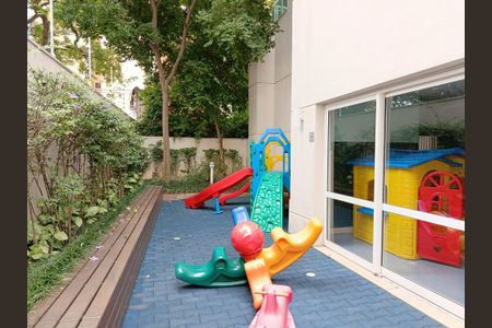 Apartamento para alugar com 170m², 3 quartos e 3 vagas Apartamento para alugar com 170m², 3 quartos e 3 vagasPlayground