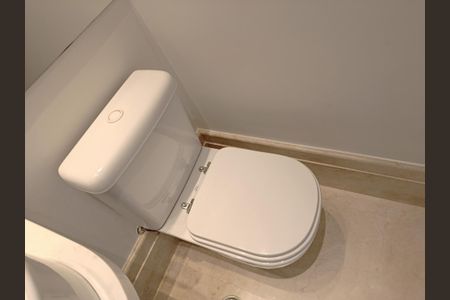 Apartamento para alugar com 170m², 3 quartos e 3 vagasLavabo