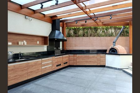 Apartamento para alugar com 170m², 3 quartos e 3 vagas Apartamento para alugar com 170m², 3 quartos e 3 vagasChurrasqueira