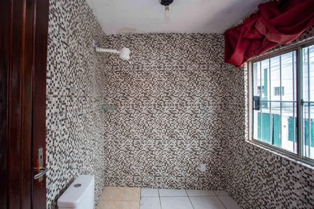 Banheiro de casa para alugar com 1 quarto, 110m² em Serraria, Diadema