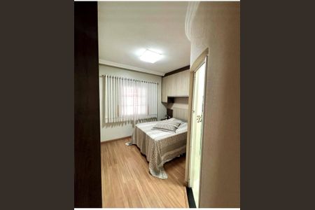 Casa à venda com 2 quartos, 103m² em Parque Capuava, Santo André