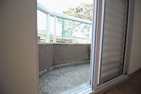 Apartamento à venda com 2 quartos, 55m² em Vila Curuçá, Santo André