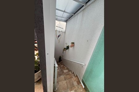 Casa à venda com 183m², 2 quartos e 3 vagas