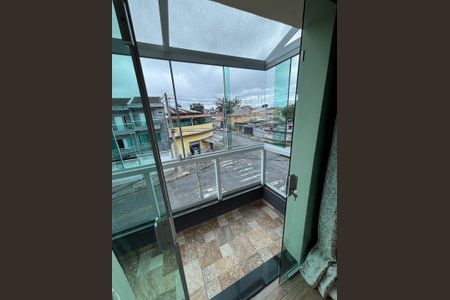 Casa à venda com 183m², 2 quartos e 3 vagas