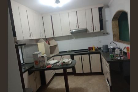 Casa à venda com 3 quartos, 271m² em Parque Erasmo Assunção, Santo André