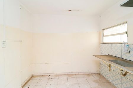 Casa para alugar com 360m², 4 quartos e 2 vagasCozinha