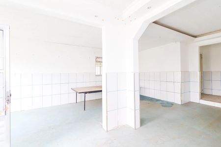 Casa para alugar com 360m², 4 quartos e 2 vagasSala