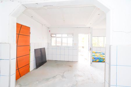 Casa para alugar com 360m², 4 quartos e 2 vagasSala