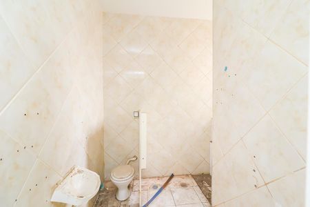 Casa para alugar com 360m², 4 quartos e 2 vagasBanheiro 