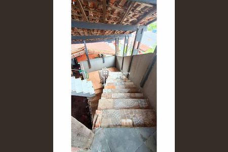 Casa à venda com 4 quartos, 440m² em Parque João Ramalho, Santo André