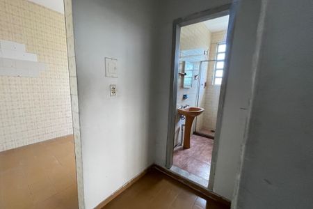 Corredor de casa para alugar com 1 quarto, 100m² em Engenho do Porto, Duque de Caxias