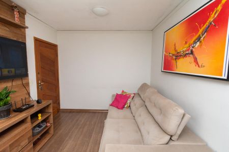 Sala de apartamento à venda com 2 quartos, 46m² em Jardim Riacho das Pedras, Contagem