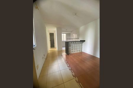 Sala de apartamento para alugar com 2 quartos, 40m² em Vila Nova, Porto Alegre