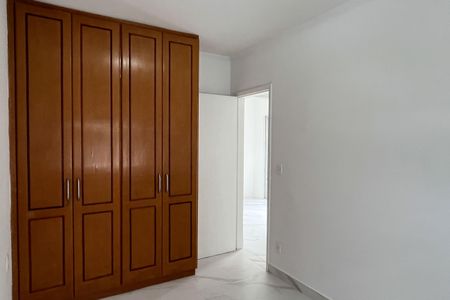 Quarto 1 de apartamento para alugar com 3 quartos, 84m² em Ponta da Praia, Santos