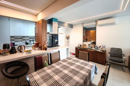 Apartamento para alugar com 80m², 3 quartos e 2 vagas Apartamento para alugar com 80m², 3 quartos e 2 vagasSala