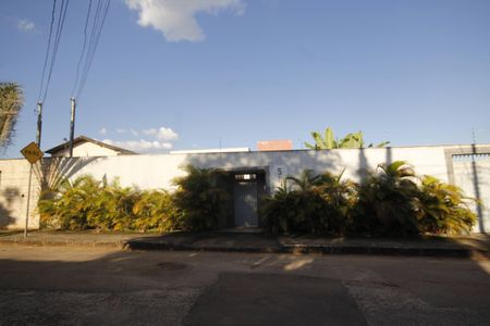 Casa à venda com 390m², 5 quartos e 6 vagasfachada