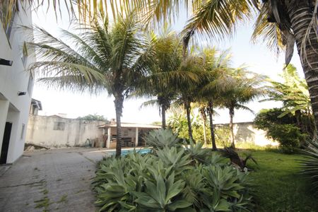 Casa à venda com 390m², 5 quartos e 6 vagasquintal