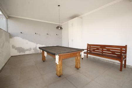 Casa à venda com 390m², 5 quartos e 6 vagasSala de Jogos