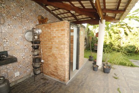 Casa à venda com 390m², 5 quartos e 6 vagasLavabo