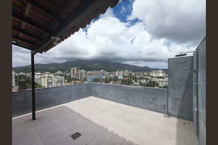 Apartamento para alugar com 127m², 3 quartos e 1 vaga