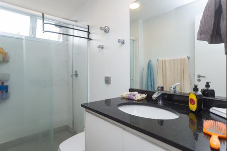 Apartamento à venda com 135m², 3 quartos e 1 vaga Apartamento à venda com 135m², 3 quartos e 1 vagaBanheiro do quarto 1 Suíte