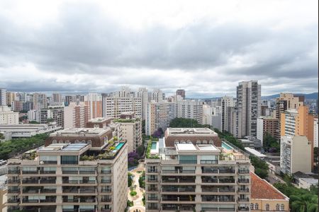 Apartamento à venda com 135m², 3 quartos e 1 vaga Apartamento à venda com 135m², 3 quartos e 1 vagaVista