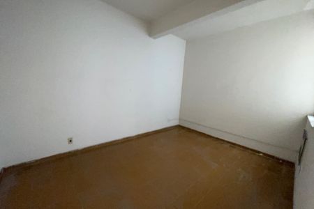 Quarto de casa para alugar com 1 quarto, 100m² em Engenho do Porto, Duque de Caxias