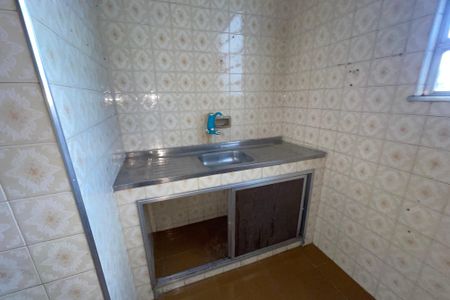 Cozinha de casa para alugar com 1 quarto, 100m² em Engenho do Porto, Duque de Caxias