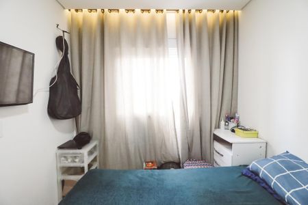 Quarto 1 de apartamento para alugar com 2 quartos, 43m² em Vila Nova Cachoeirinha, São Paulo