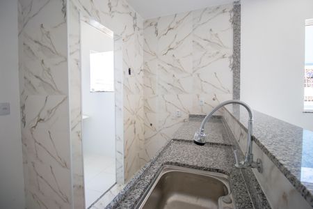 Casa de condomínio para alugar com 55m², 2 quartos e sem vaga Casa de condomínio para alugar com 55m², 2 quartos e sem vagaCozinha