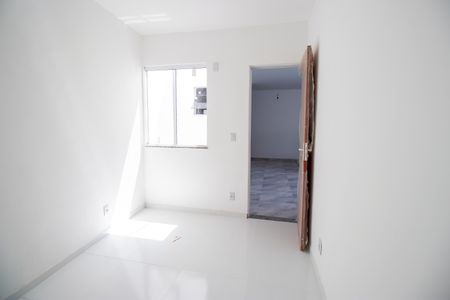 Casa de condomínio para alugar com 55m², 2 quartos e sem vaga Casa de condomínio para alugar com 55m², 2 quartos e sem vagaQuarto 1