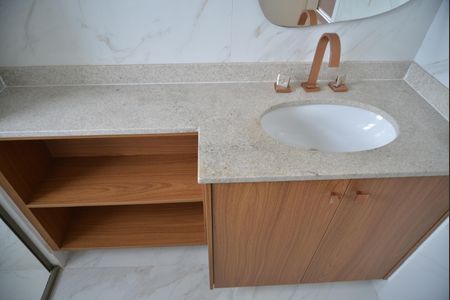 Apartamento à venda com 115m², 3 quartos e 2 vagasBanheiro da Suíte 3