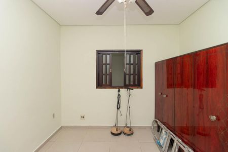 Casa para alugar com 129m², 2 quartos e 2 vagasQuarto 2