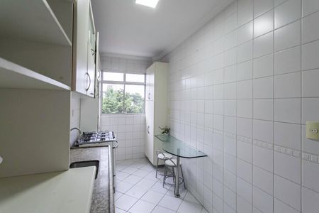 Apartamento à venda com 180m², 3 quartos e 4 vagas Apartamento à venda com 180m², 3 quartos e 4 vagasCozinha
