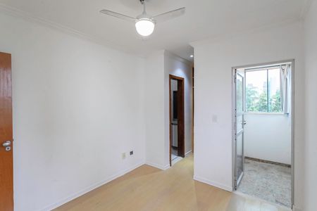 Apartamento à venda com 180m², 3 quartos e 4 vagas Apartamento à venda com 180m², 3 quartos e 4 vagasSuíte