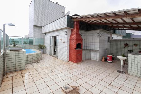 Apartamento à venda com 180m², 3 quartos e 4 vagas Apartamento à venda com 180m², 3 quartos e 4 vagasCobertura