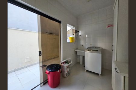 Casa de condomínio para alugar com 500m², 4 quartos e 9 vagas