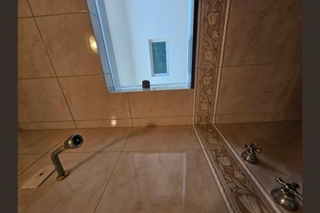 Casa de condomínio para alugar com 500m², 4 quartos e 9 vagas