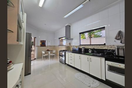 Casa de condomínio para alugar com 500m², 4 quartos e 9 vagas