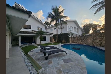 Casa de condomínio para alugar com 500m², 4 quartos e 9 vagas