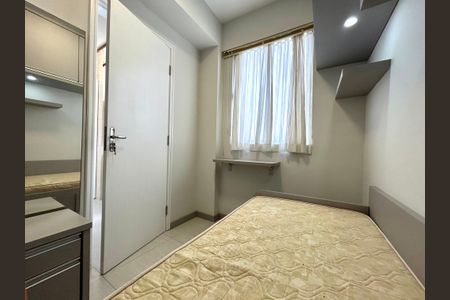 Apartamento para alugar com 72m², 3 quartos e 1 vaga Apartamento para alugar com 72m², 3 quartos e 1 vagaQuarto da área de Serviço